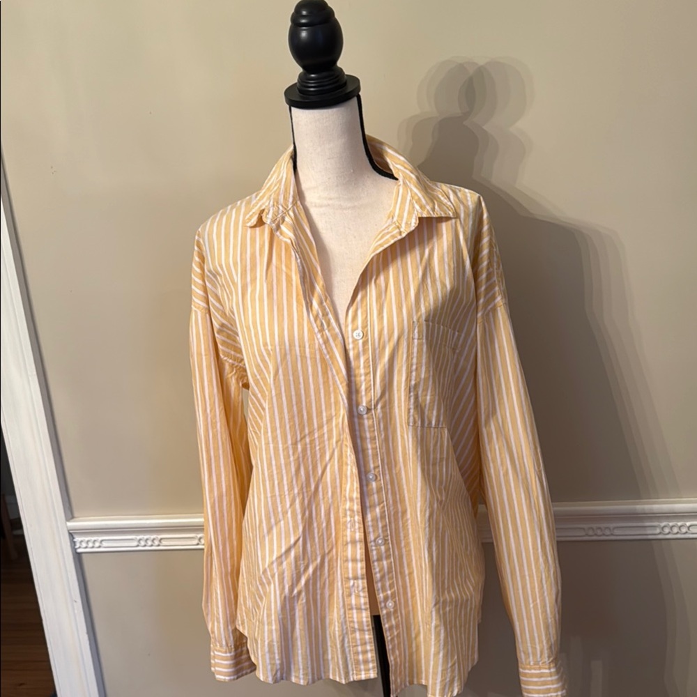 Aeropostale Yellow & White Striped Button-Up Shirt. NWT. Size L.